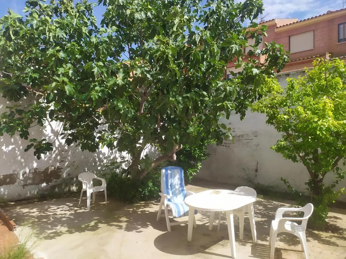 Habitacion Privada Triple Toledo 0*,  Spain