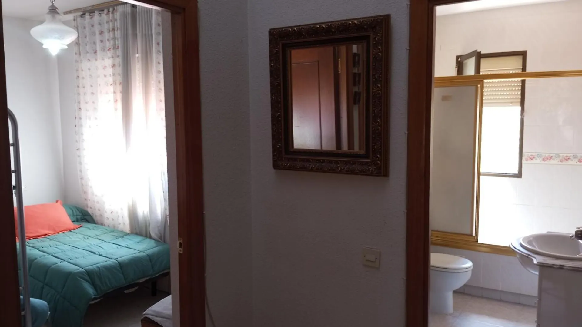 Habitacion Privada Triple Toledo